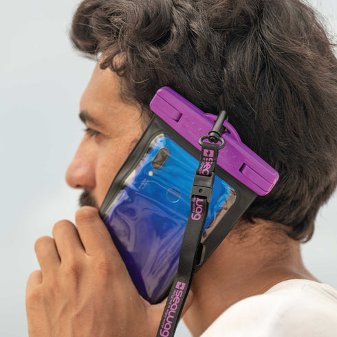 SEAWAG WATERPROOF PHONE CASE <br>BLACK | GREEN